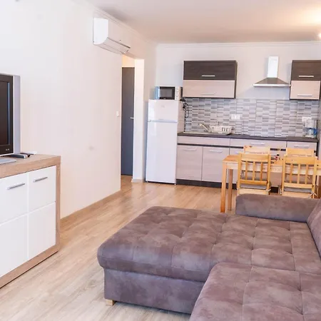 Seaforth Апартаменты Шиофок